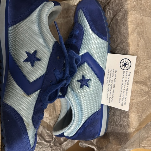 Converse Size 9 - Picture 7 of 7